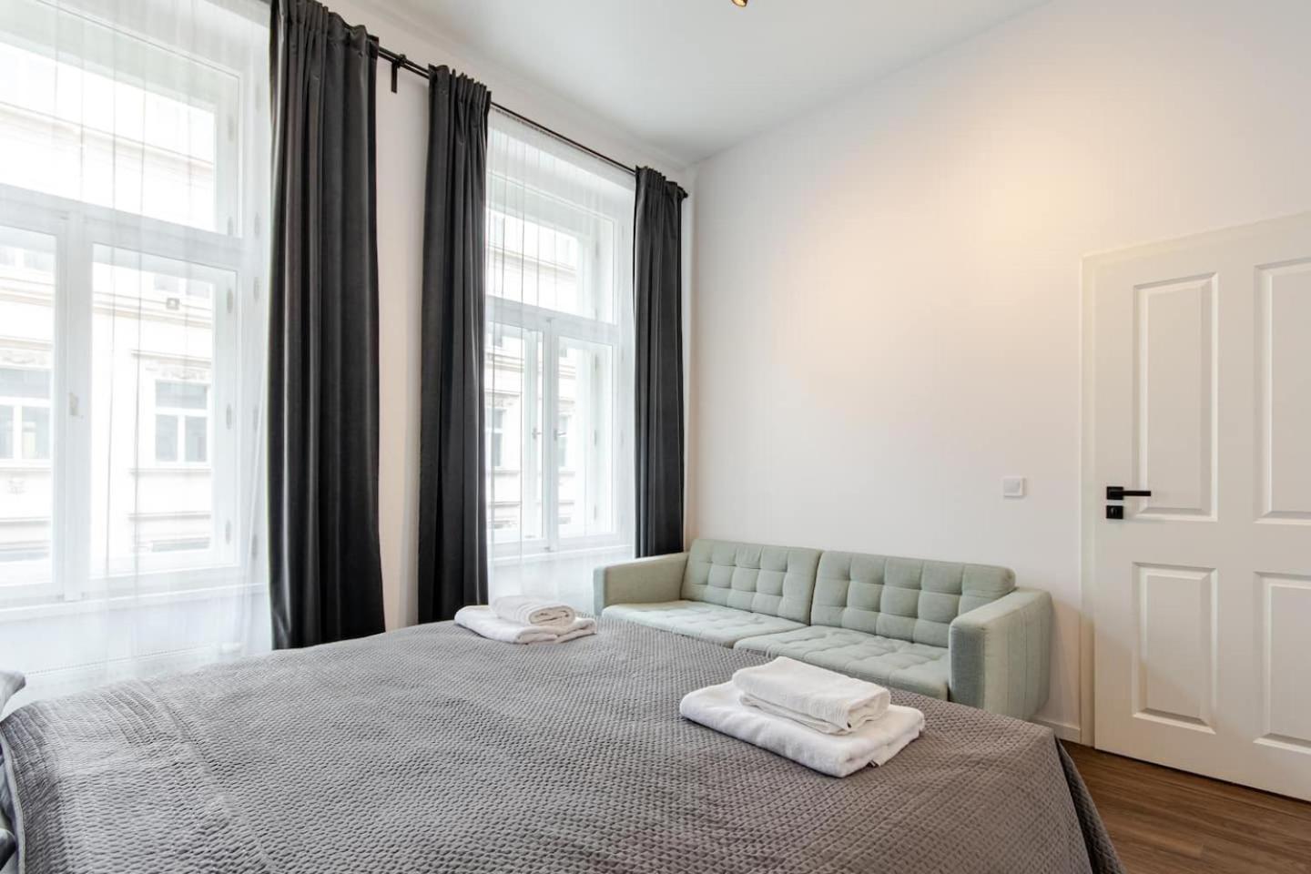 Apartamento Place Of Grace - A Few Steps From The Museum Praga